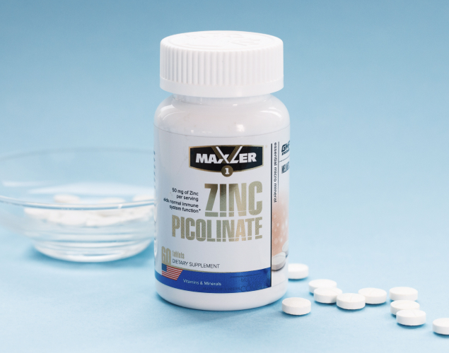 A photo of open Zinc Picolinate bottle.